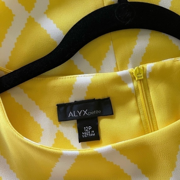 ALYX, NWT, WOMENS YELLOW & WHITE SLEEVELESS, SHEATH DRESS. SIZE 12P - Picture 4 of 6